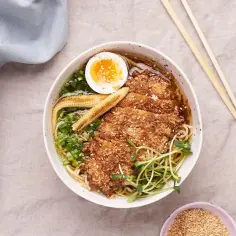 Jak zrobić makaron ramen w domu – prosty przepis i porady dla początkujących