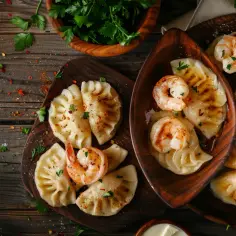 Pierogi i pierożki z krewetkami, serem i natką pietruszki