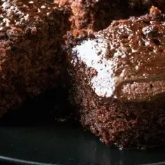 Bezglutenowe ciasta: brownie, sernik, szarlotka, makowiec